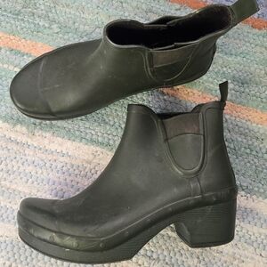 Dansko Green Rubber Ankle Boots